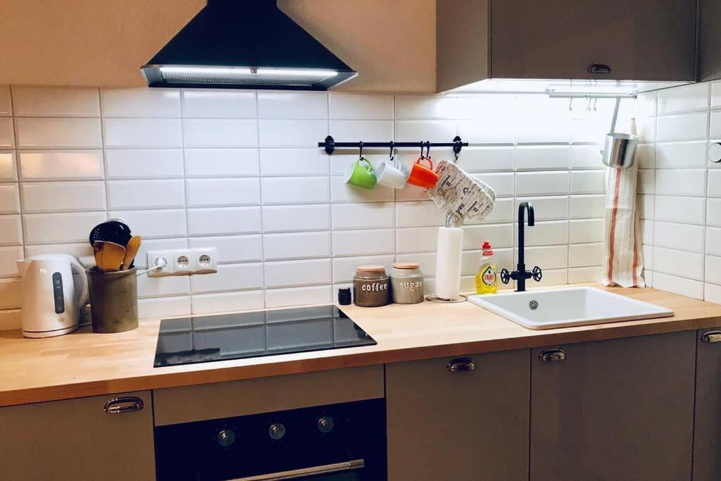 Home In The Heart Of Mannheim, Free Parking, Netflix, Fast Wifi MHG Exterior photo